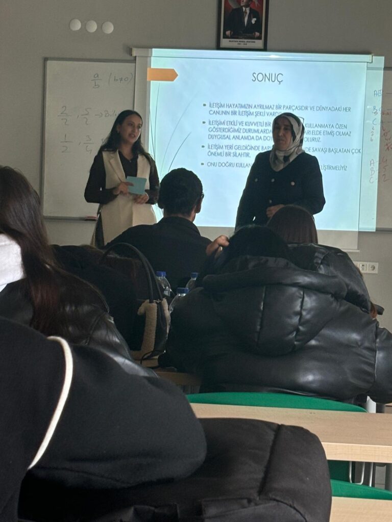ÇMYO İletişim semineri